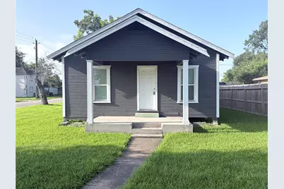 1401 Edison Street, Baytown, TX 77520 - Photo 1