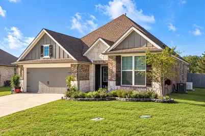 2062 Winepress Road, Brenham, TX 77833 - Photo 2