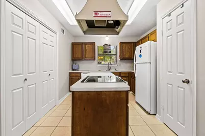 166 Bridgelanding, Onalaska, TX 77360 - Photo 8