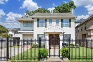 1909 Rosewood St, Houston, TX 77004 - Photo 1
