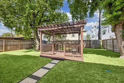 1909 Rosewood Street, Houston, TX 77004 - Photo 24
