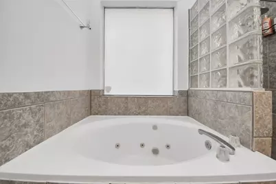 12815 Deer Cove Lane, Houston, TX 77041 - Photo 10