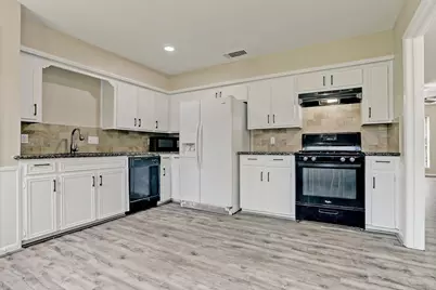427 Merriweather Street, Houston, TX 77598 - Photo 6