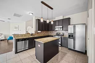 8711 Sandusky Ct, Tomball, TX 77375 - Photo 10