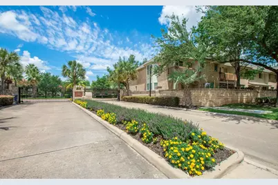 7511 S Linpar Court, Houston, TX 77040 - Photo 2