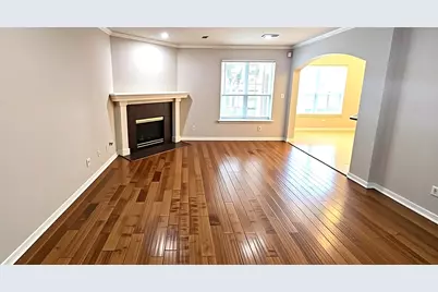 7511 S Linpar Court, Houston, TX 77040 - Photo 12