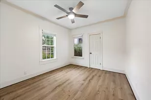 2717 McDuffie St, Houston, TX 77098 - Photo 10