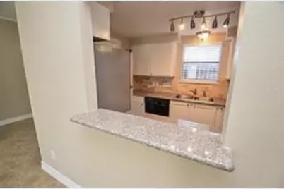 11710 Southlake Drive #22, Houston, TX 77077 - Photo 6