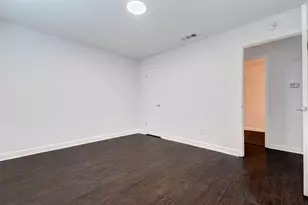 8100 Cambridge St, Houston, TX 77054 - Photo 24