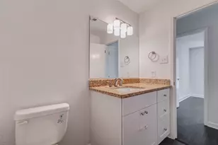 8100 Cambridge St, Houston, TX 77054 - Photo 22