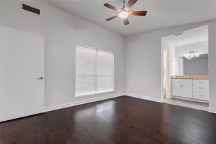 8100 Cambridge St, Houston, TX 77054 - Photo 16