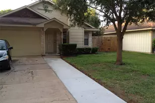 16210 Barbarossa Dr, Houston, TX 77083 - Photo 2