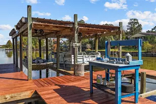 1161 Creeklake Dr, Onalaska, TX 77360 - Photo 2