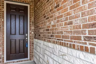 18206 Spruce Cottage Dr, Tomball, TX 77377 - Photo 4