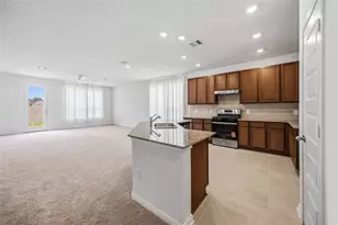18206 Spruce Cottage Dr, Tomball, TX 77377 - Photo 6