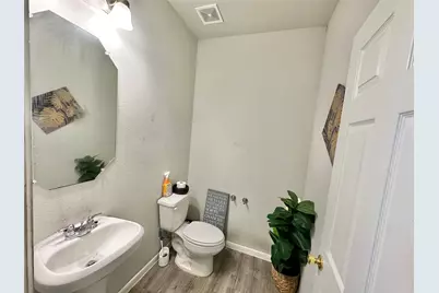 6542 Castle Loch Court, Houston, TX 77048 - Photo 10