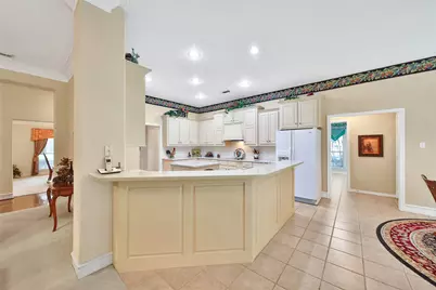 2601 Woods Estates Drive, Conroe, TX 77304 - Photo 16