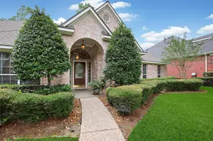 2601 Woods Estates Dr, Conroe, TX 77304 - Photo 4