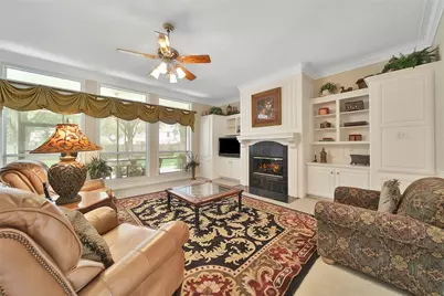 2601 Woods Estates Drive, Conroe, TX 77304 - Photo 12