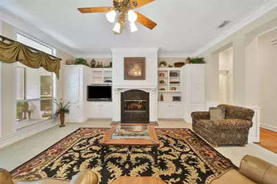2601 Woods Estates Drive, Conroe, TX 77304 - Photo 10