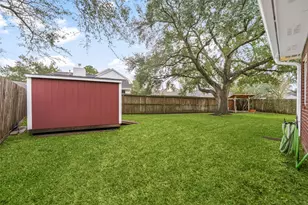 2234 Enchanted Isle Dr, Houston, TX 77062 - Photo 30
