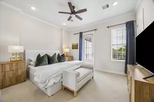 1033 Ashland St, Houston, TX 77008 - Photo 16