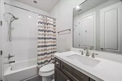 1033 Ashland Street #A, Houston, TX 77008 - Photo 6