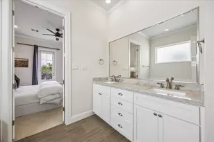 1033 Ashland St, Houston, TX 77008 - Photo 20