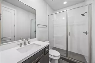 1033 Ashland St, Houston, TX 77008 - Photo 22