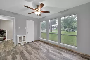 5928 Sinclair Dr, Montgomery, TX 77316 - Photo 18