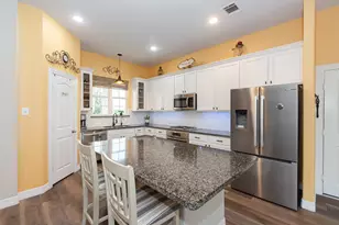 7818 Pebble Hill Ln, Rosharon, TX 77583 - Photo 24