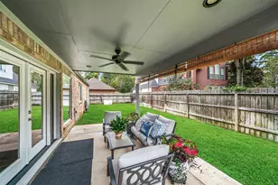15126 Carols Way Dr, Houston, TX 77070 - Photo 34