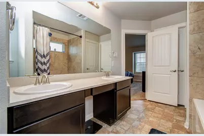 12327 King Henry Drive, Houston, TX 77044 - Photo 24