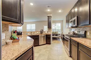 12327 King henry dr, Houston, TX 77044 - Photo 16