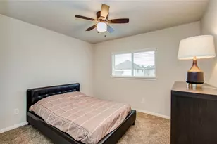 12327 King henry dr, Houston, TX 77044 - Photo 28