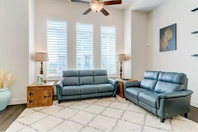 3523 Napavine Lane, Houston, TX 77008 - Photo 14