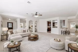 4700 Lake Line Ct, Alvin, TX 77511 - Photo 14