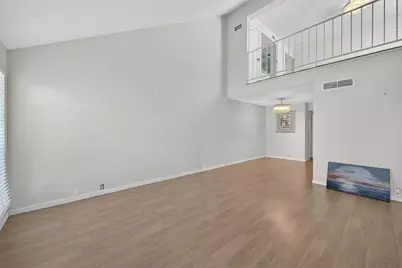 6201 Beverlyhill Street #35, Houston, TX 77057 - Photo 2