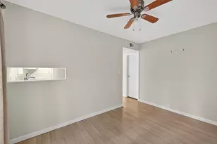 6201 Beverly Hill St, Houston, TX 77057 - Photo 24