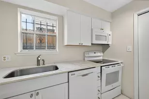 6201 Beverly Hill St, Houston, TX 77057 - Photo 10