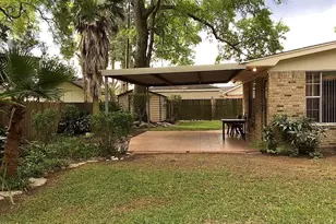 12738 Eastbrook Dr, Houston, TX 77013 - Photo 10