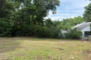 1411 W Cochran St, Tyler, TX 75702 - Photo 6