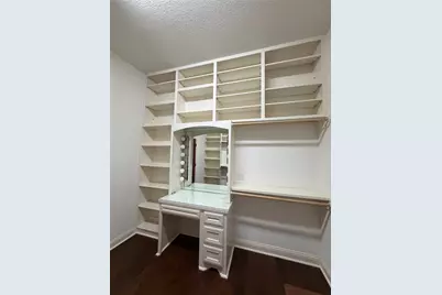 1710 Castlerock Drive, Houston, TX 77090 - Photo 24