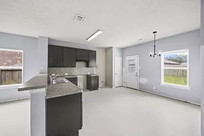 2218 Moonstone Court, Texas City, TX 77591 - Photo 8