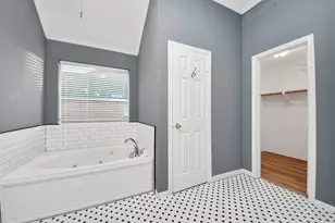 1742 Crescent Green Dr, Houston, TX 77094 - Photo 38