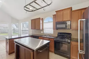 506 Carson Ridge Dr, Spring, TX 77386 - Photo 10