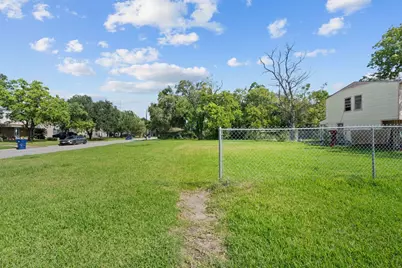 1236 1st Avenue N, Texas City, TX 77590 - Photo 6