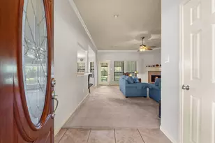 105 Canal Dr, Friendswood, TX 77546 - Photo 10