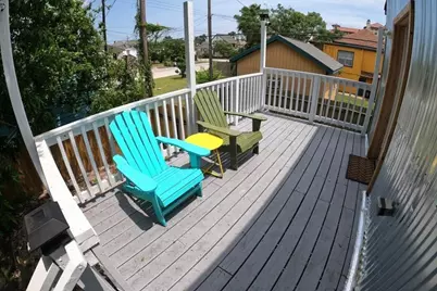 2009 Avenue O, Galveston, TX 77550 - Photo 26