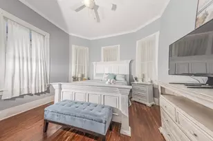 2009 Avenue O, Galveston, TX 77550 - Photo 10